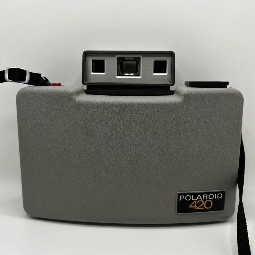 Polaroid Model 420 Vintage Instant Film Camera Packfilm